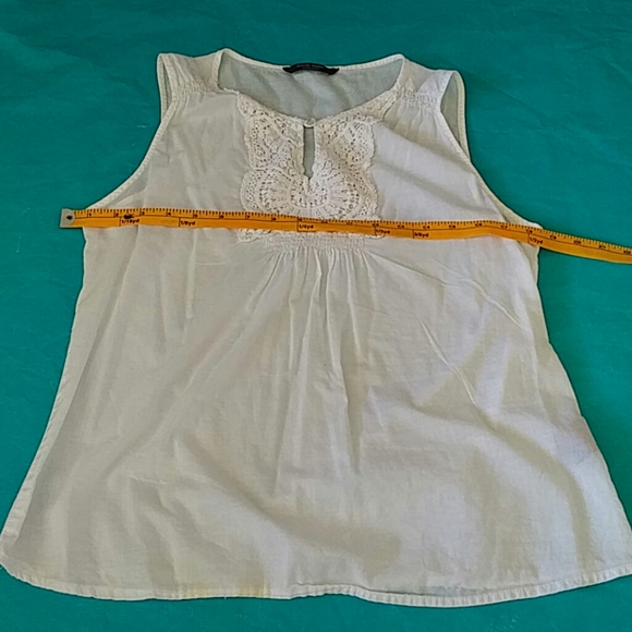 🌼3 for $25 🌹 White Blouse - Picture 3 of 8